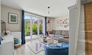 A photo of house for sale on Notleyfield Close, Earl Shilton, LE9 from Picker Elliott Hinckley