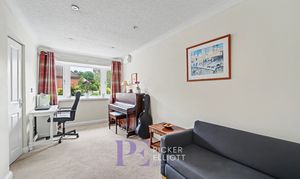 Falconers Green, Burbage, LE10 photo