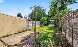 Byron Street, Barwell, LE9 photo