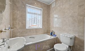 Trinity Vicarage Road, Hinckley, LE10 photo