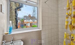 Trinity Vicarage Road, Hinckley, LE10 photo