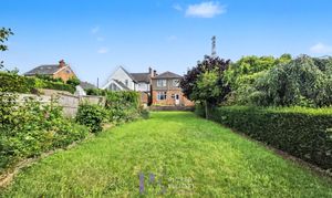 A photo of house for sale on Trinity Vicarage Road, Hinckley, LE10 from Picker Elliott Hinckley