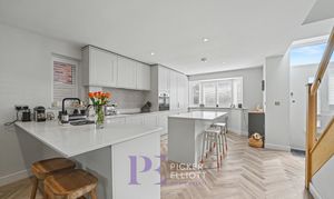A photo of house for sale on Lutterworth Road, Burbage, LE10 from Picker Elliott Hinckley