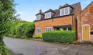 A photo of house for sale on Wharf Lane, Sutton Cheney, CV13 from Picker Elliott Hinckley