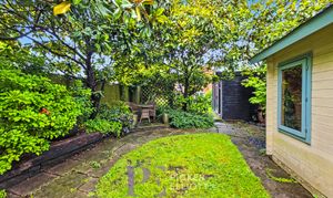 Wharf Lane, Sutton Cheney, CV13 photo