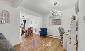 Langdale Road, Hinckley, LE10 photo