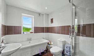 Lockley Gardens, Sapcote, LE9 photo