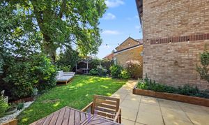 Arnold Road, Stoke Golding, CV13 photo