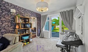 A photo of house for sale on Linden Road, Hinckley, LE10 from Picker Elliott Hinckley