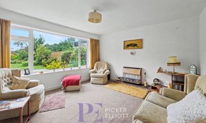 A photo of house for sale on Coventry Road, Burbage, LE10 from Picker Elliott Hinckley