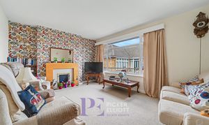 A photo of house for sale on Spa Drive, Sapcote, LE9 from Picker Elliott Hinckley