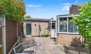 Spa Drive, Sapcote, LE9 photo