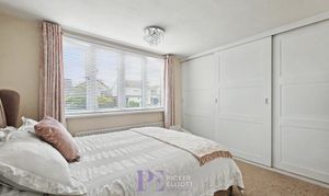Atkins Way, Burbage, LE10 photo