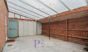 Kinross Way, Hinckley, LE10 photo