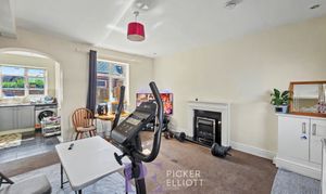 A photo of house to rent on Queens Road, Hinckley, LE10 from Picker Elliott Hinckley