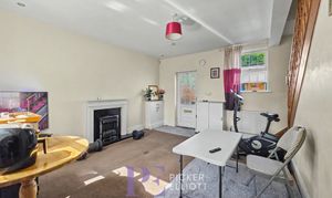 A photo of house to rent on Queens Road, Hinckley, LE10 from Picker Elliott Hinckley