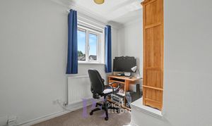 Falconers Green, Burbage, LE10 photo