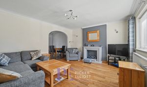 A photo of house for sale on Falconers Green, Burbage, LE10 from Picker Elliott Hinckley