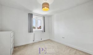 Frezenberg Close, Burbage, LE10 photo