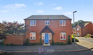 Frezenberg Close, Burbage, LE10 photo