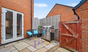 Abbott Drive, Stoney Stanton, LE9 photo