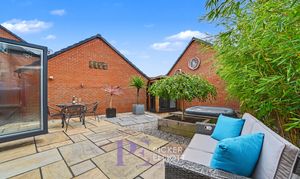 Abbott Drive, Stoney Stanton, LE9 photo
