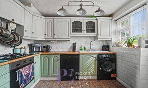 Turner Drive, Hinckley, LE10 photo