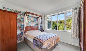 Leighton Crescent, Elmesthorpe, LE9 photo