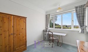 Leighton Crescent, Elmesthorpe, LE9 photo