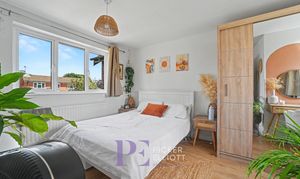 Walcote Close, Hinckley, LE10 photo
