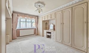 Cambourne Road, Burbage, LE10 photo