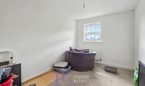 Ferry Pickering Close, Hinckley, LE10 photo