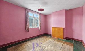 Fife Street, Nuneaton, CV11 photo