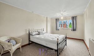Hansom Road, Hinckley, LE10 photo