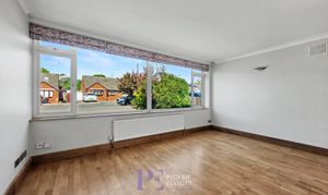 A photo of house for sale on Leighton Crescent, Elmesthorpe, LE9 from Picker Elliott Hinckley