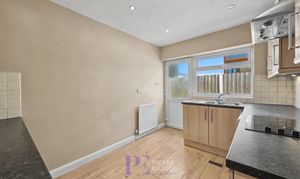 A photo of house for sale on Leighton Crescent, Elmesthorpe, LE9 from Picker Elliott Hinckley