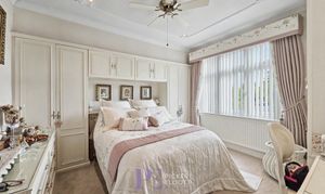 Leicester Road, Hinckley, LE10 photo