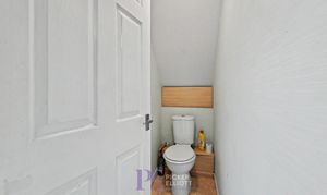 Ramsey Close, Hinckley, LE10 photo