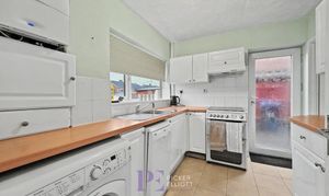 Ramsey Close, Hinckley, LE10 photo