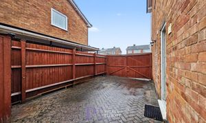 Ramsey Close, Hinckley, LE10 photo