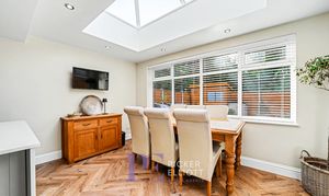 Cadeby Close, Hinckley, LE10 photo