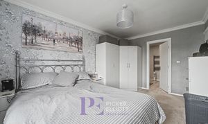 Ribblesdale Avenue, Hinckley, LE10 photo