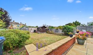 Ribblesdale Avenue, Hinckley, LE10 photo