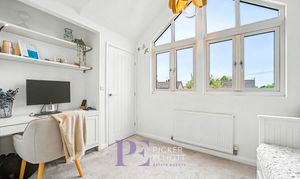 Marlborough Close, Burbage, LE10 photo