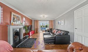 A photo of house for sale on Wykin Lane, Stoke Golding, CV13 from Picker Elliott Hinckley