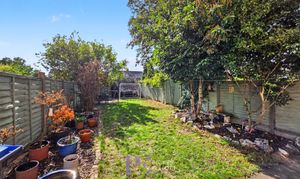 Merevale Close, Hinckley, LE10 photo
