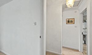 Frobisher Close, Hinckley, LE10 photo