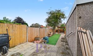 Netherley Road, Hinckley, LE10 photo