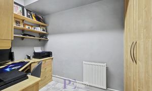 Milton Close, Hinckley, LE10 photo