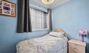 Milton Close, Hinckley, LE10 photo